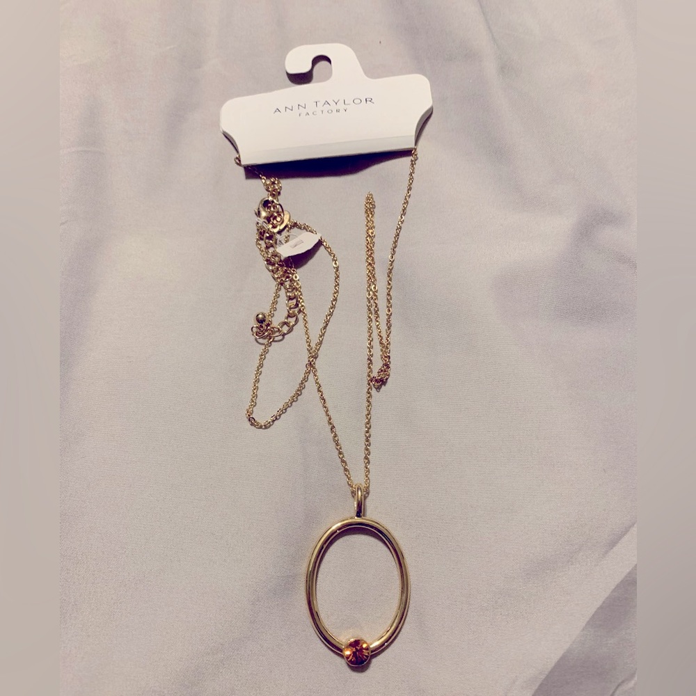 Ann Taylor long chain necklace in gold with topaz stone nwt